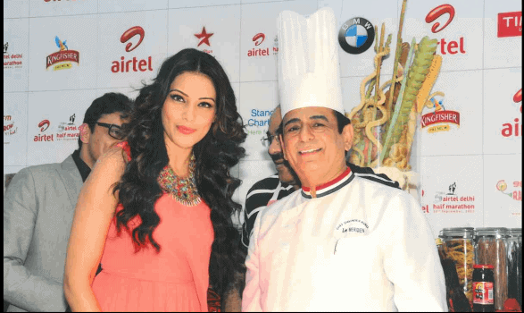 Bollywood actress Bipasa Basu & Chef Kumar together at a pasta Cooking event.